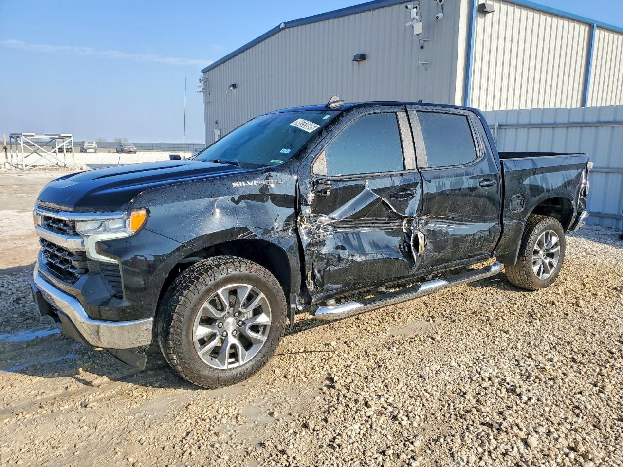 2022 Chevrolet Silverado C1500 LT