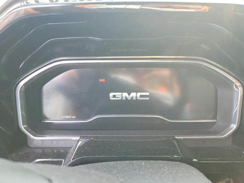 2024 GMC Sierra K1500 slt
