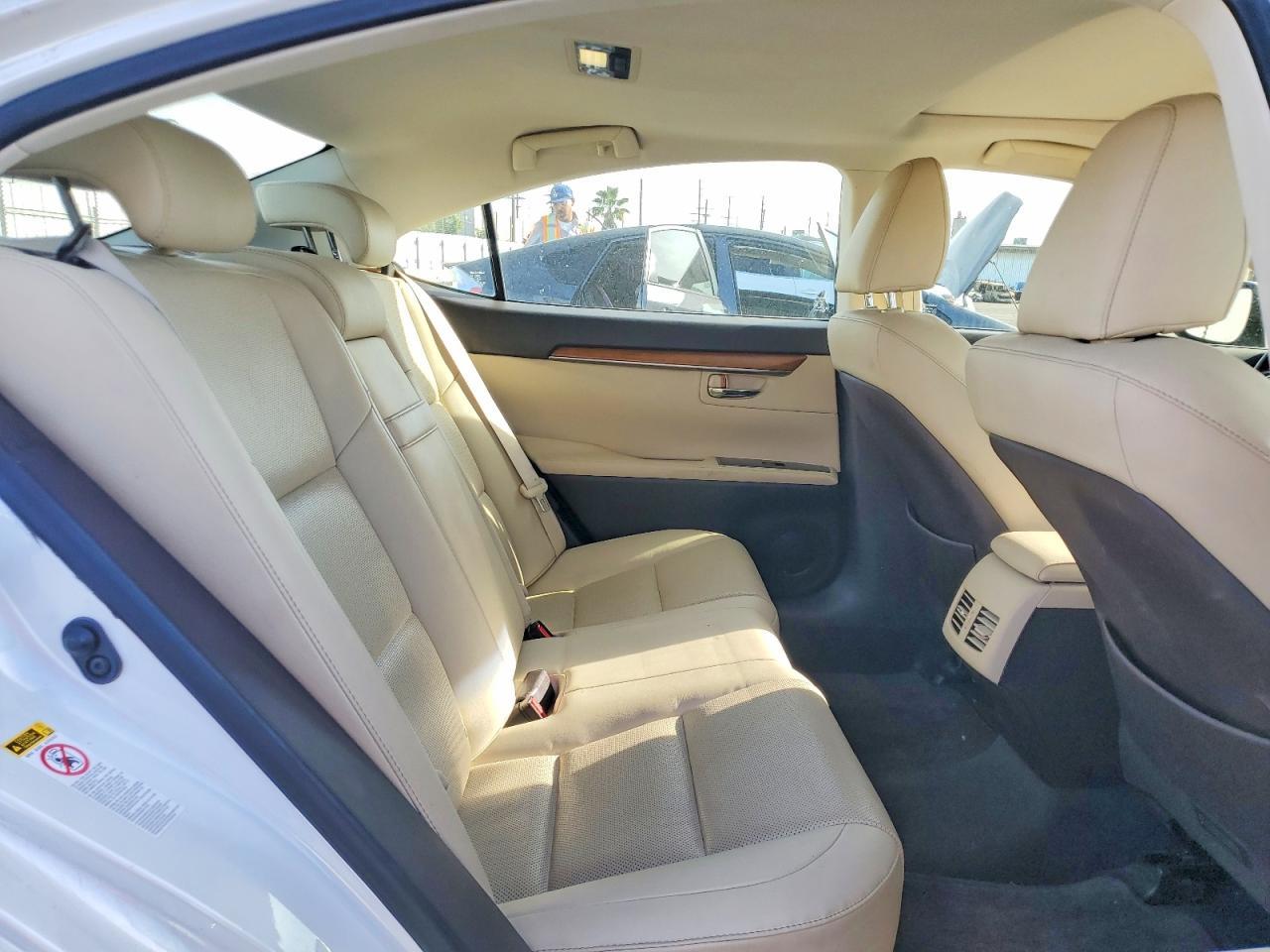 2016 Lexus Es 300h