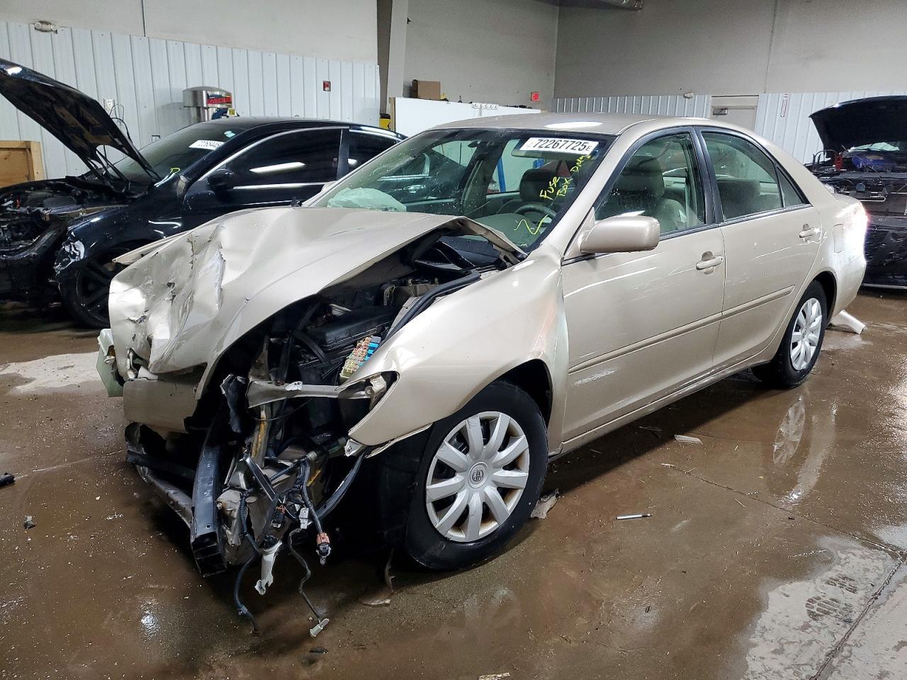 2005 Toyota Camry le