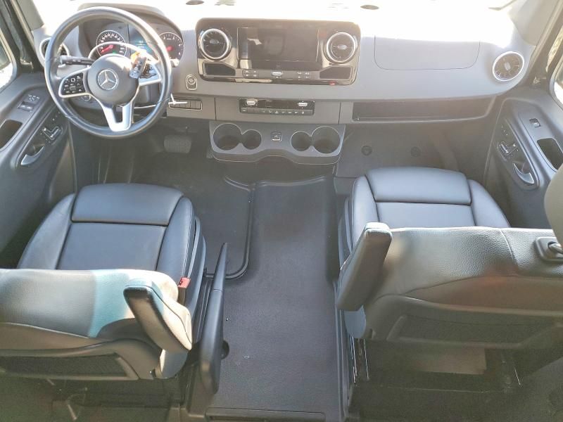 2024 Mercedes-Benz Sprinter 2500