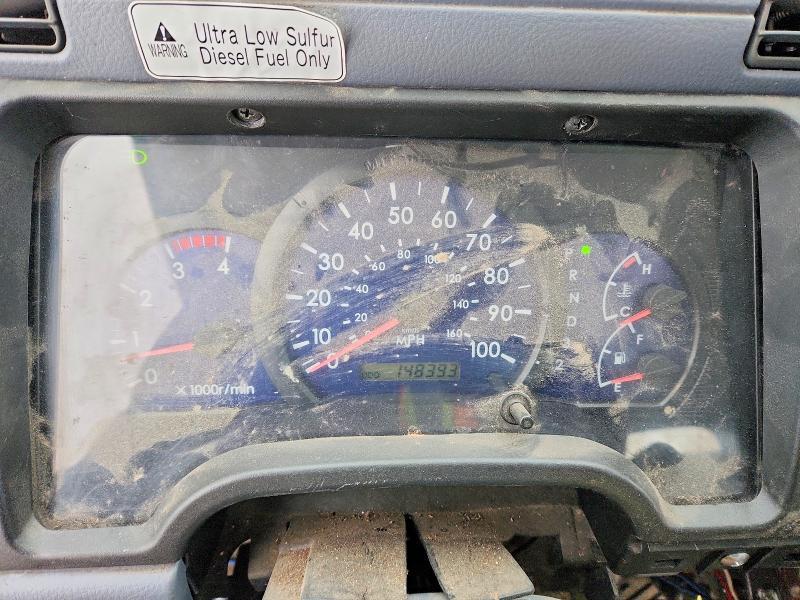 2010 Mitsubishi FE140