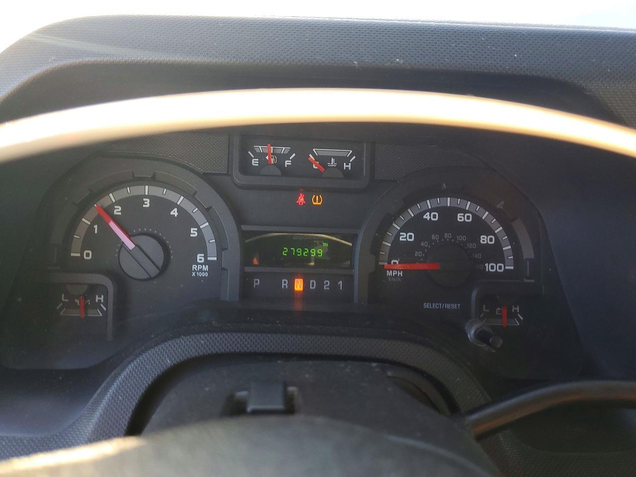 2009 Ford E250 Delivery Van