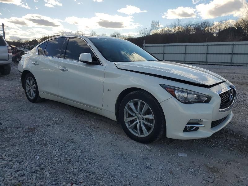 2015 Infiniti Q50 Base