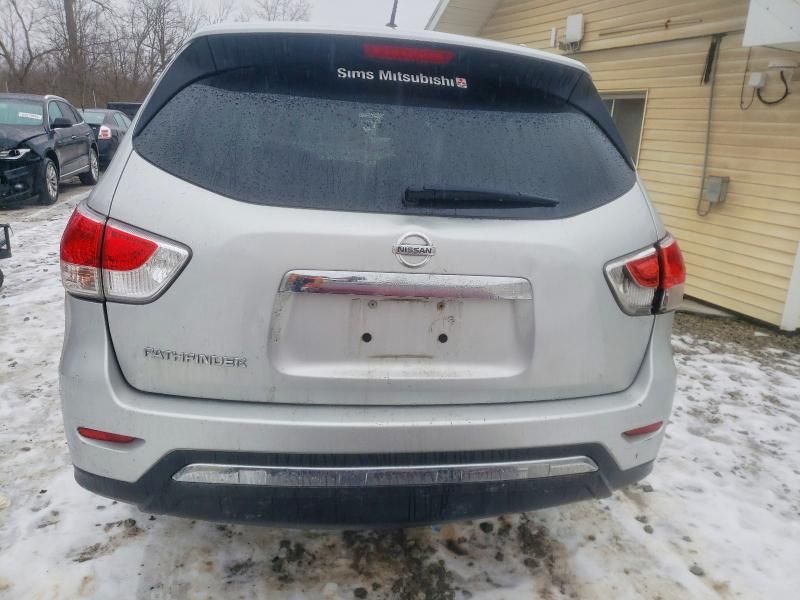 2016 Nissan Pathfinder s