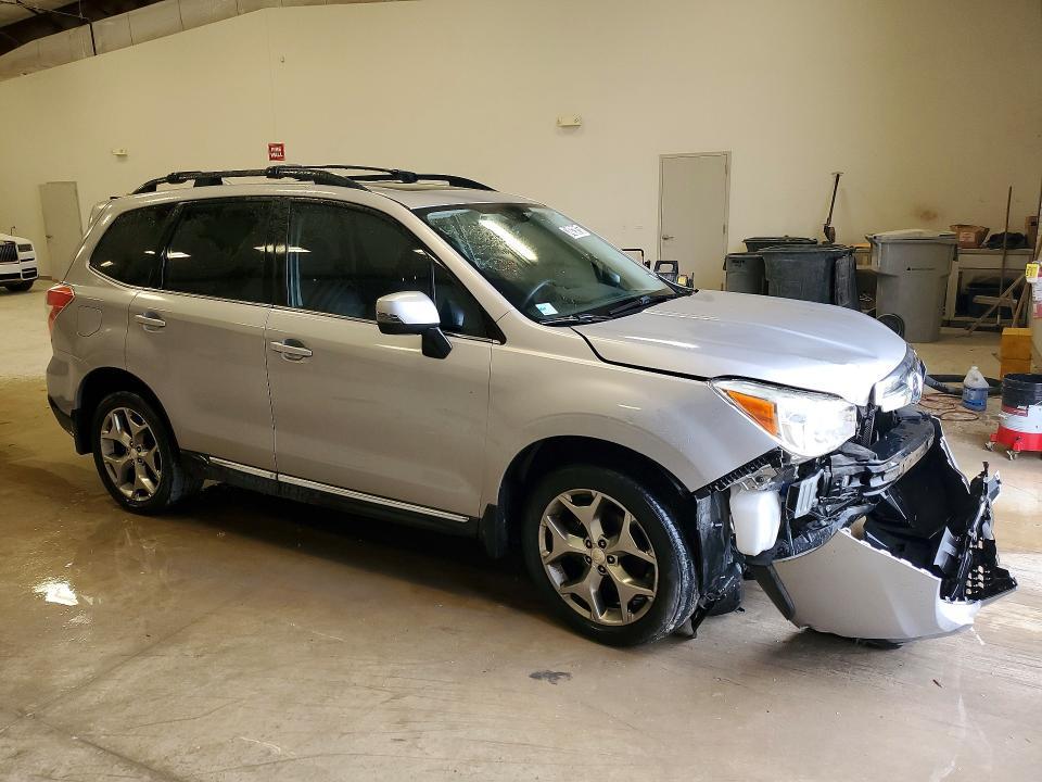 2016 Subaru Forester 2.5i Touring