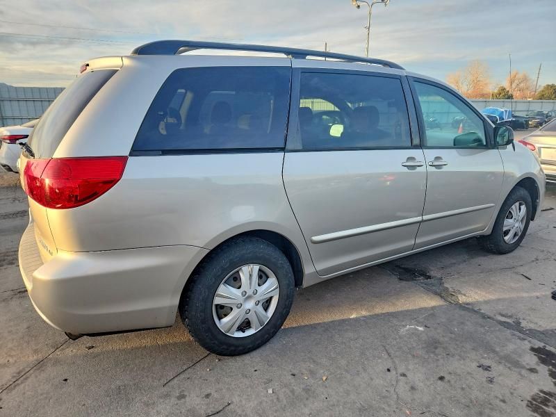 2006 Toyota Sienna ce