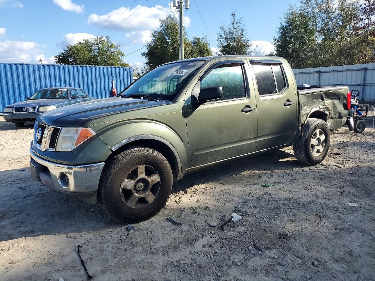 2005 Nissan Frontier Crew cab le
