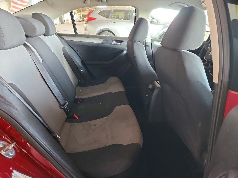 2018 Volkswagen Jetta s