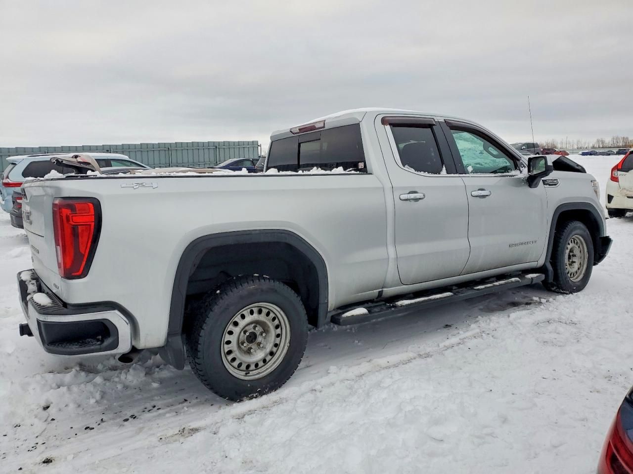 2019 GMC Sierra K1500 slt