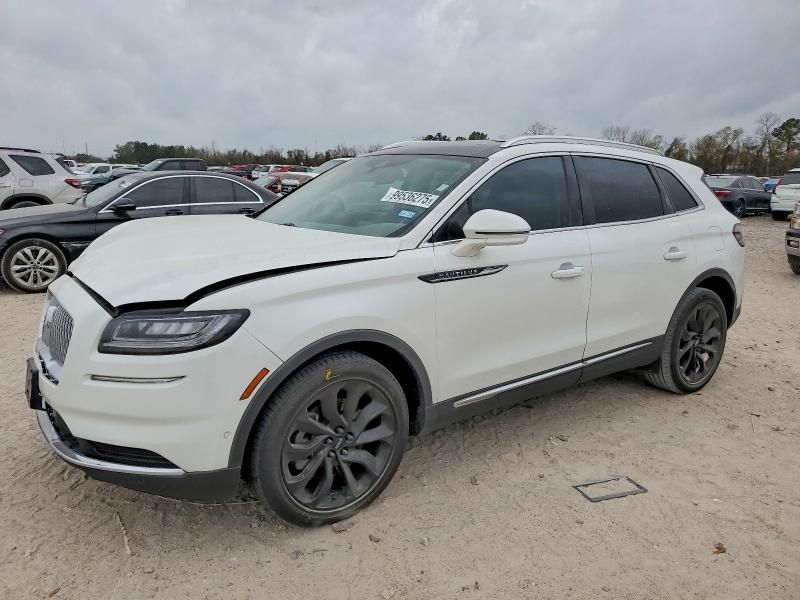 2021 Lincoln Nautilus Reserve