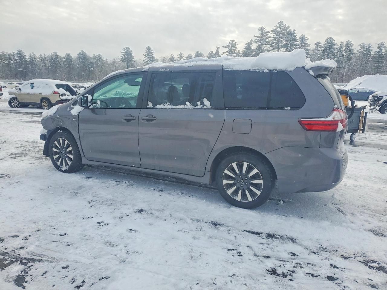 2020 Toyota Sienna le