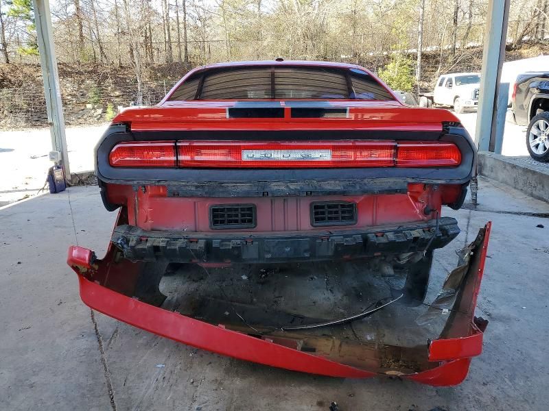 2010 Dodge Challenger se