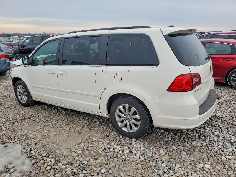 2012 Volkswagen Routan se