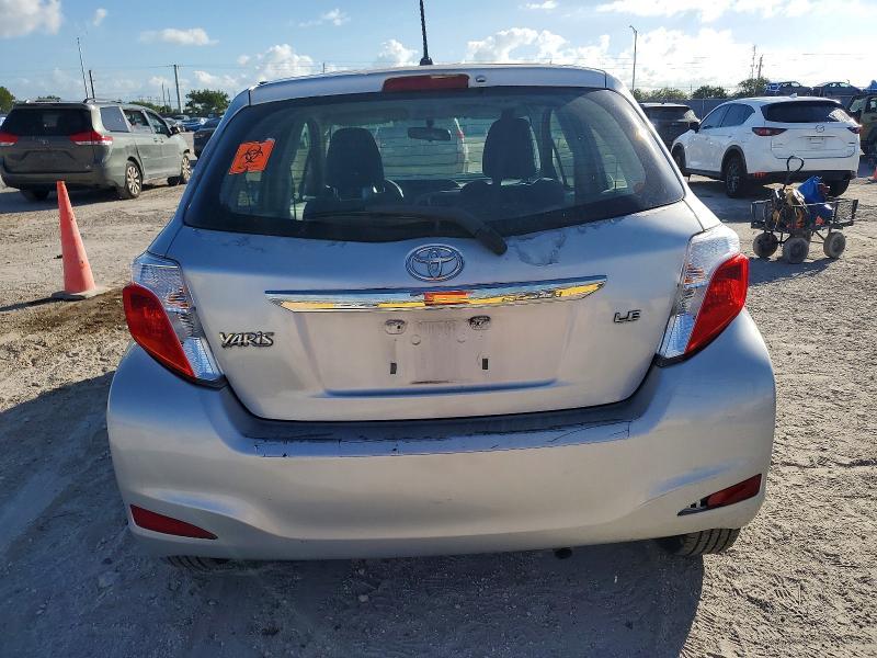 2014 Toyota Yaris 5-door le
