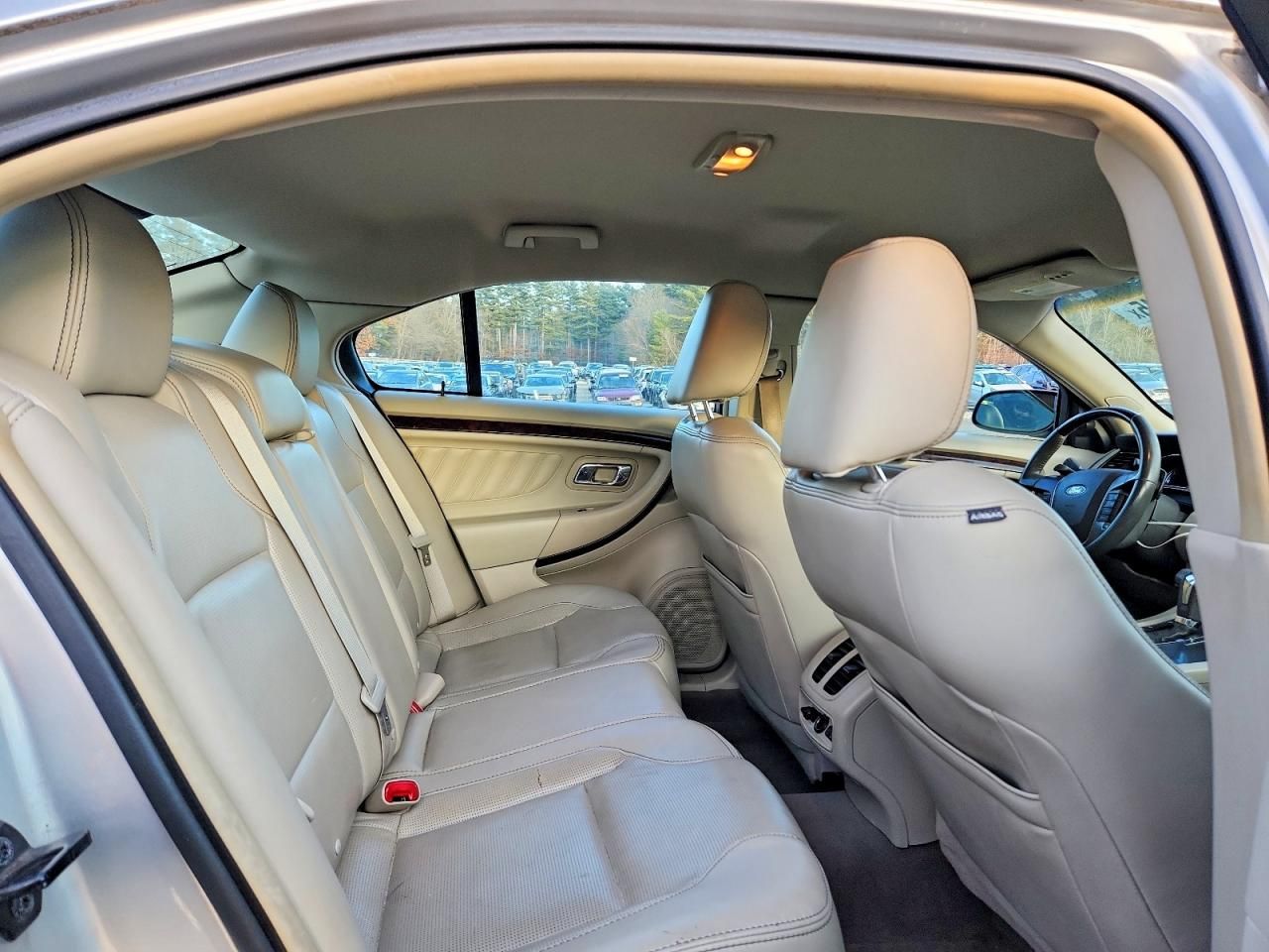 2010 Ford Taurus Limited