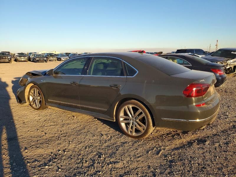 2017 Volkswagen Passat R-line