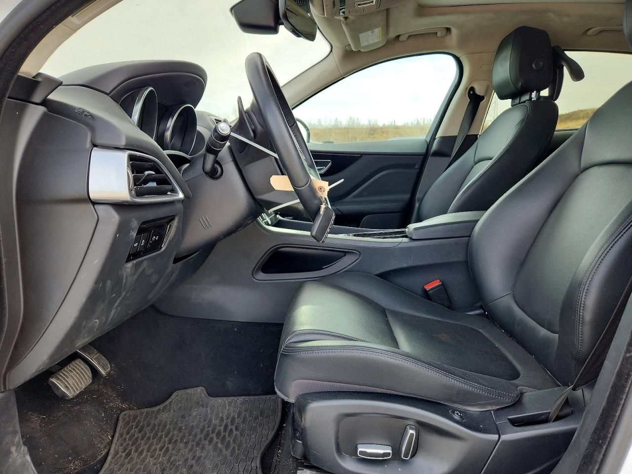 2019 Jaguar F-pace Premium