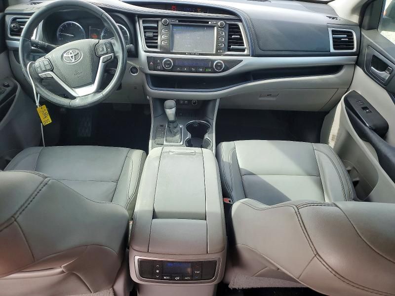 2017 Toyota Highlander xle