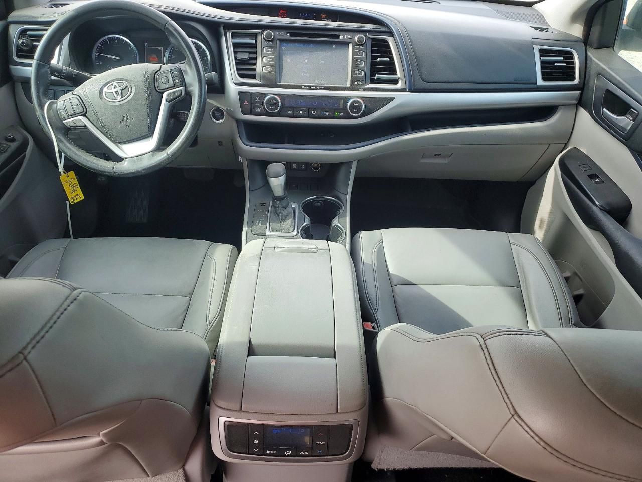 2017 Toyota Highlander xle