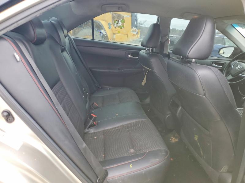 2015 Toyota Camry le