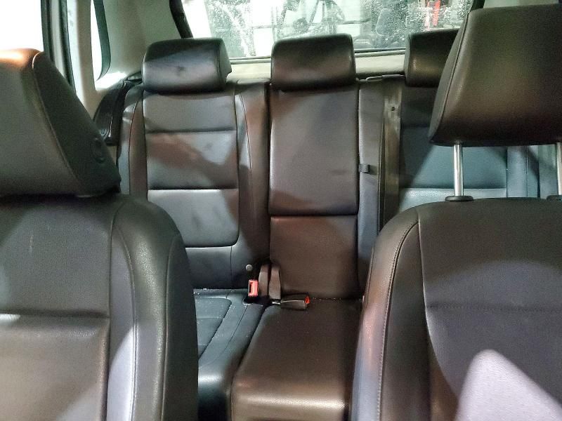 2010 Volkswagen Tiguan s