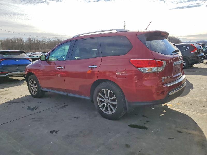 2016 Nissan Pathfinder s