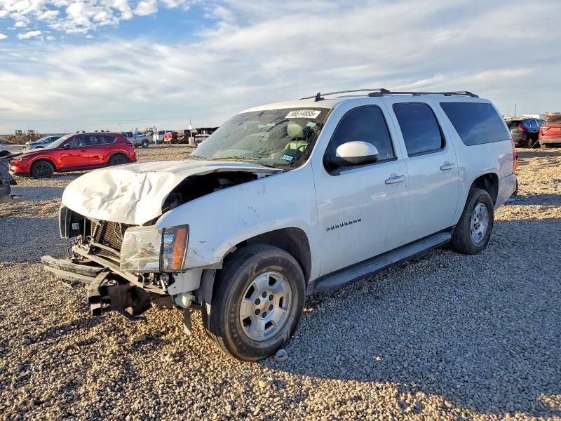 2014 Chevrolet Suburban C1500 lt