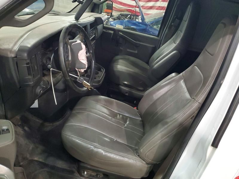 2019 GMC Savana G3500