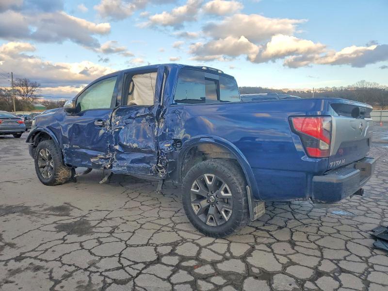 2021 Nissan Titan sv