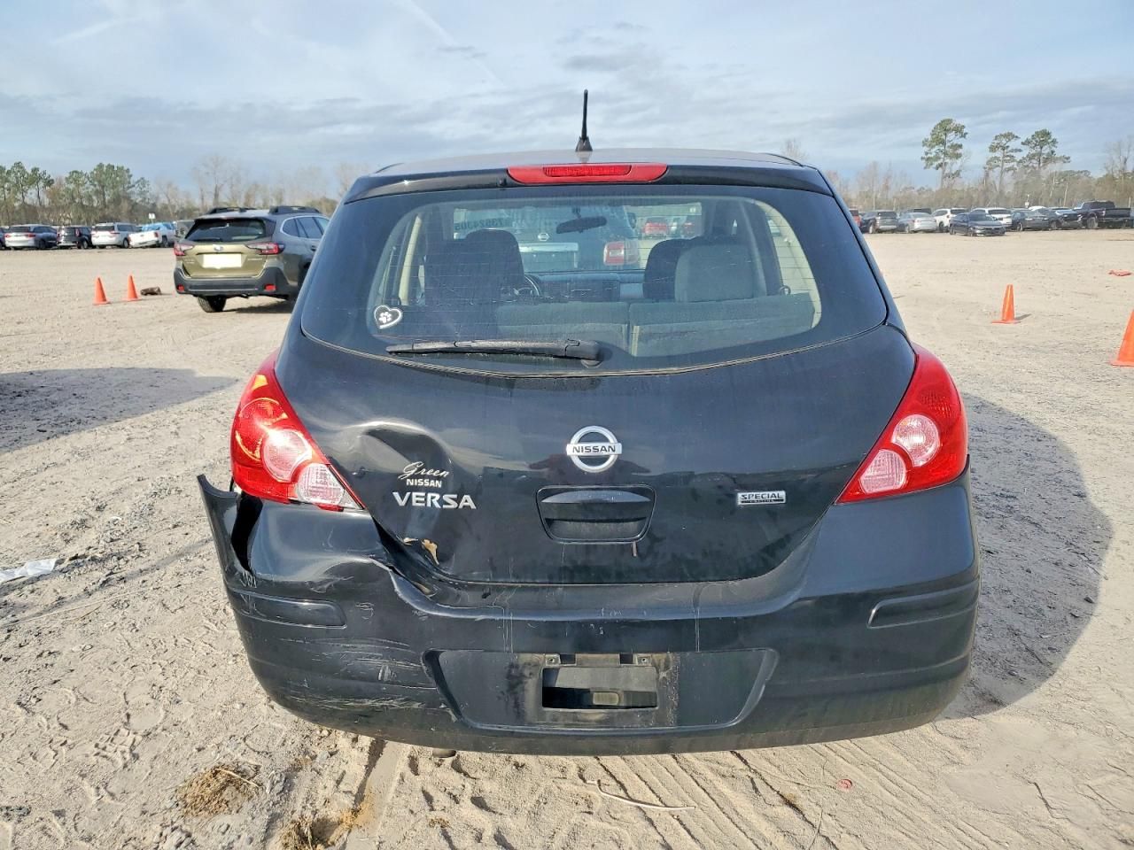 2012 Nissan Versa s