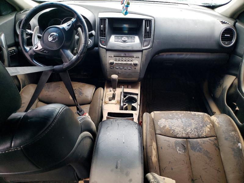 2011 Nissan Maxima s