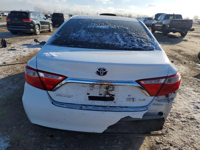 2016 Toyota Camry Hybrid