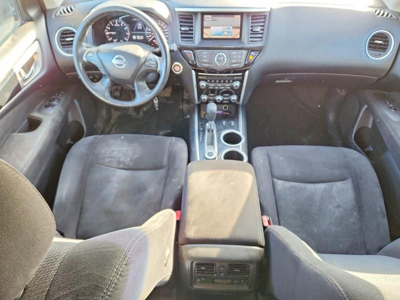 2014 Nissan Pathfinder s