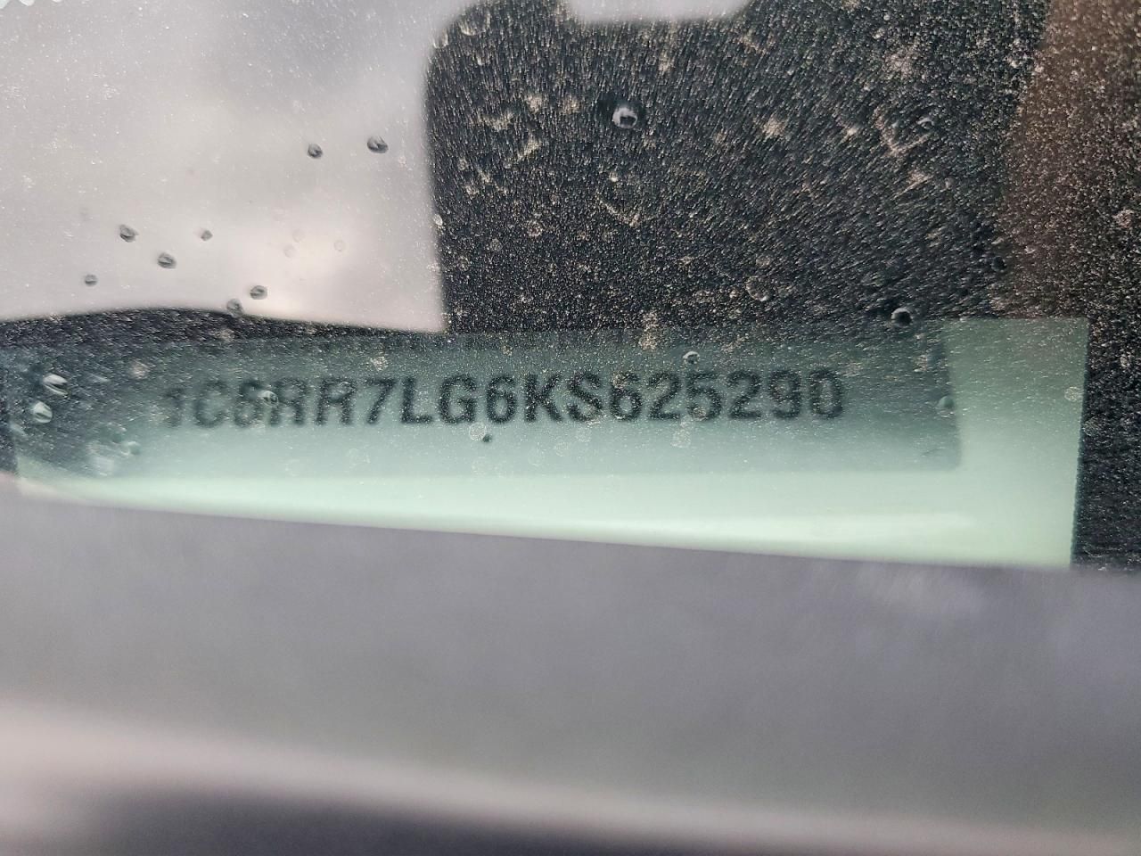 2019 Dodge Ram 1500 Classic slt