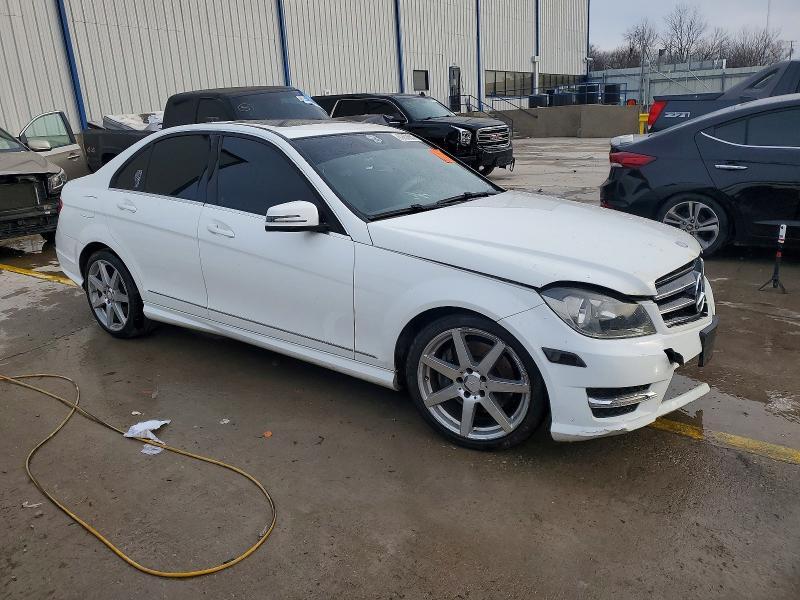 2014 Mercedes-Benz C 300 4matic