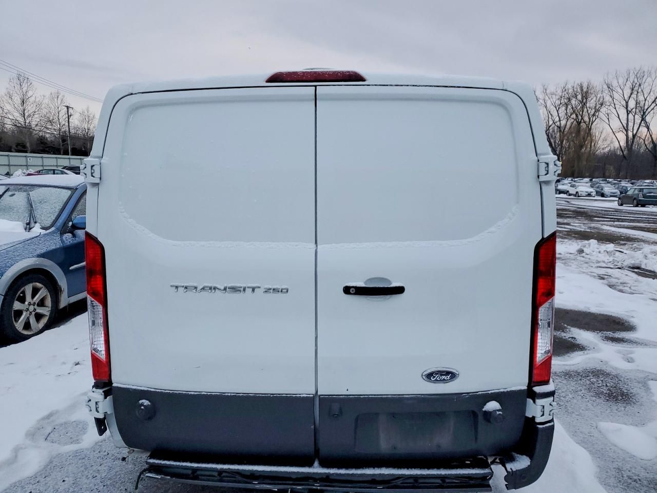 2024 Ford Transit T-250