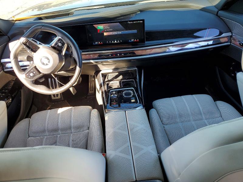 2024 BMW 740 i