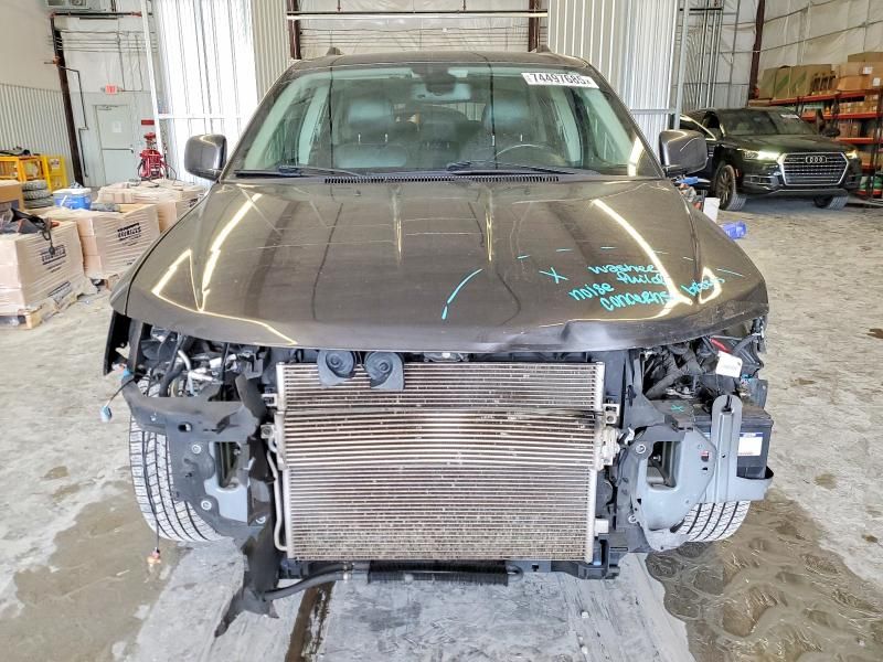 2018 Dodge Journey Crossroad