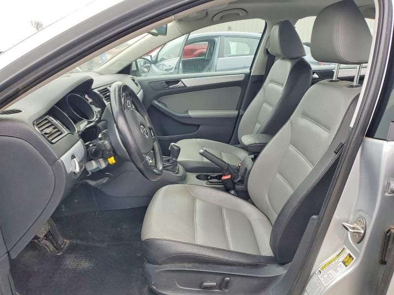 2016 Volkswagen Jetta Hybrid