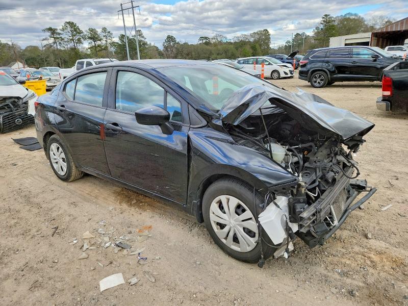 2021 Nissan Versa s