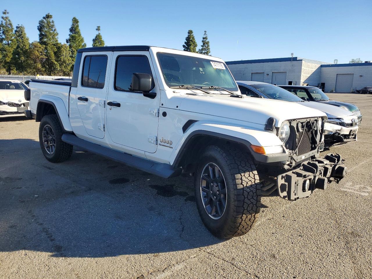 2020 Jeep Gladiator Overland