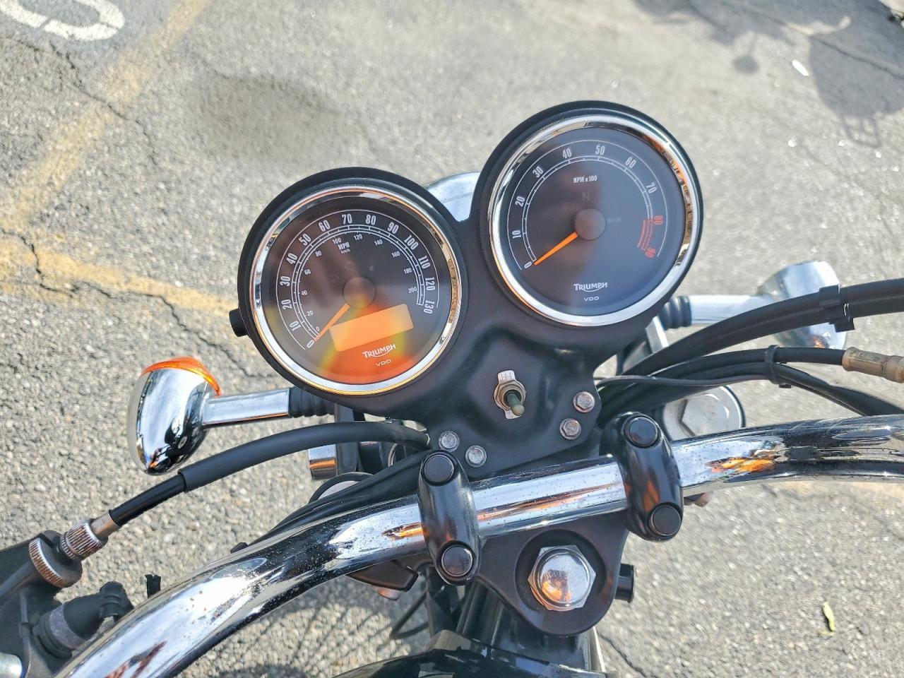2012 Triumph Bonneville T100