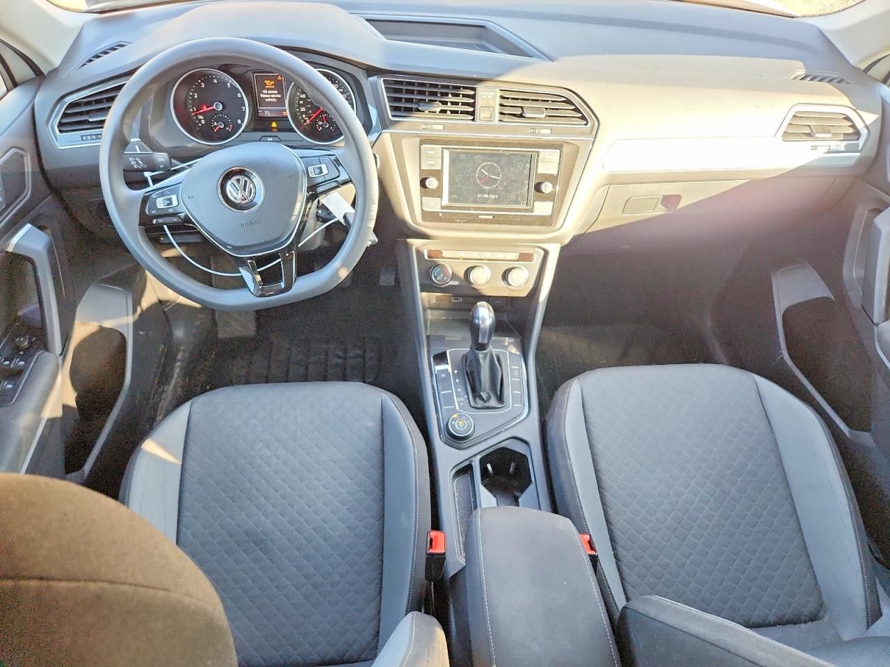 2019 Volkswagen Tiguan s