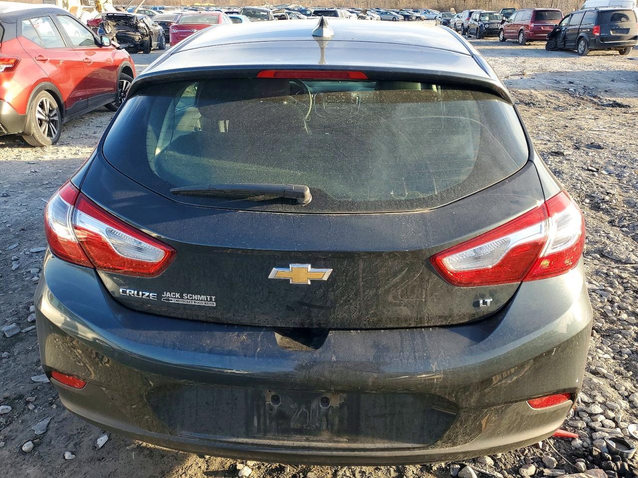 2018 Chevrolet Cruze lt