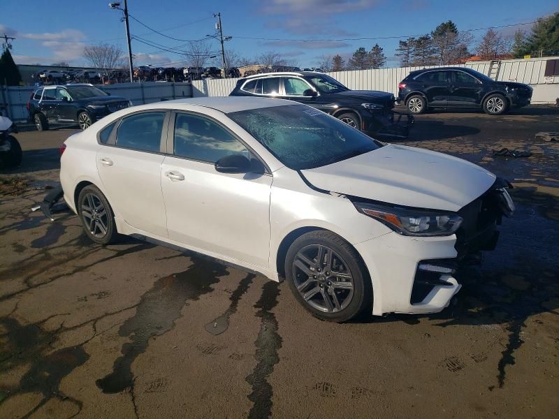 2021 KIA Forte gt Line