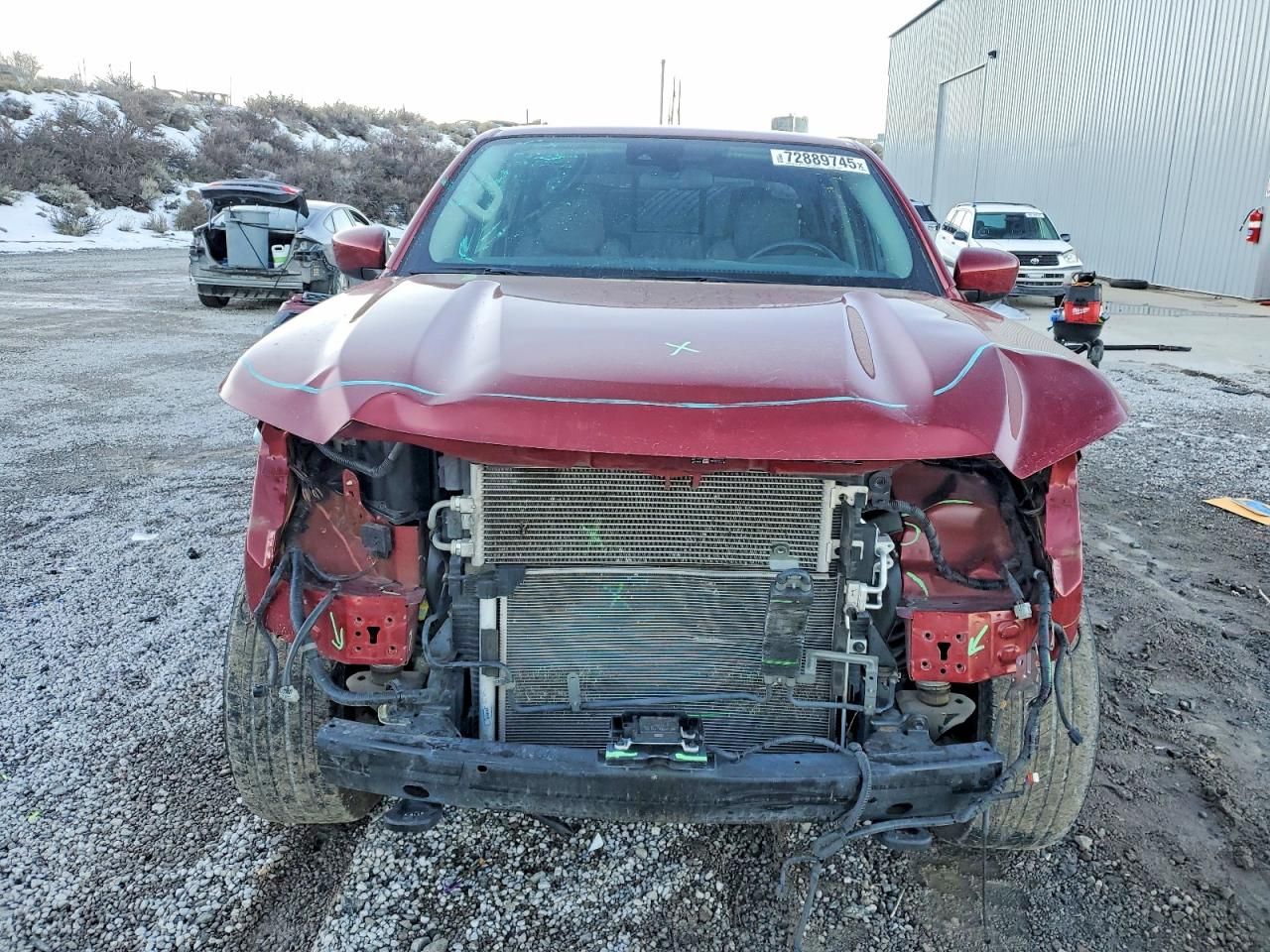 2022 Nissan Frontier s