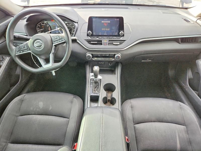 2020 Nissan Altima s