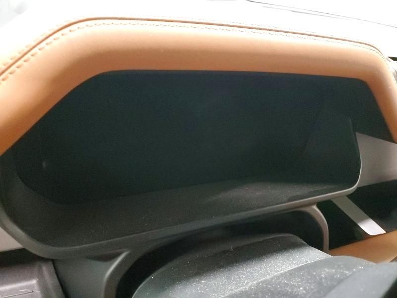 2023 Land Rover Defender 90 s