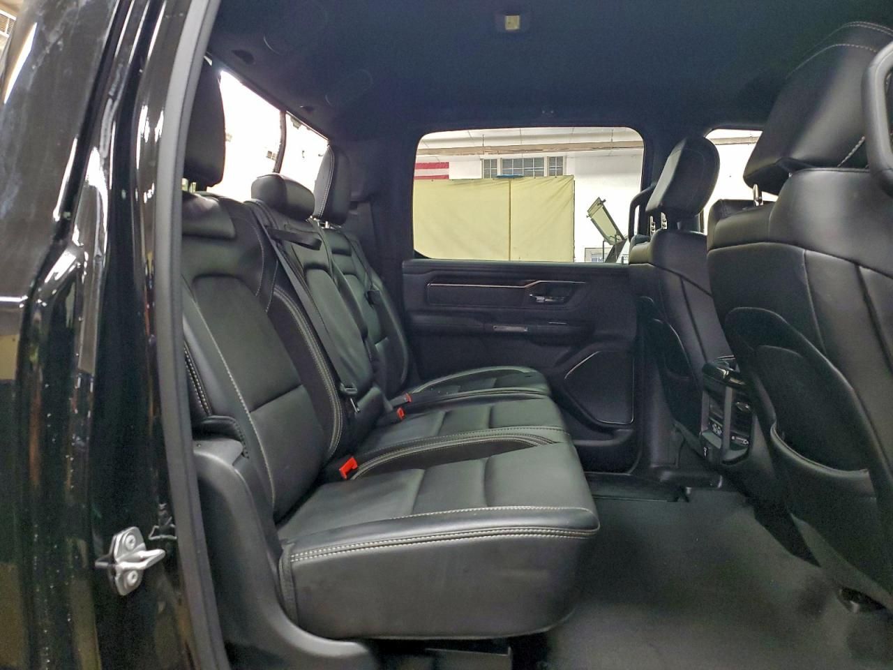 2022 Dodge 2022 ram 1500 Laramie